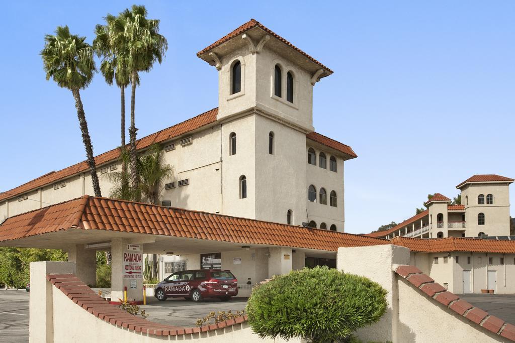 Ramada By Wyndham Burbank Airport Hotel Kültér fotó