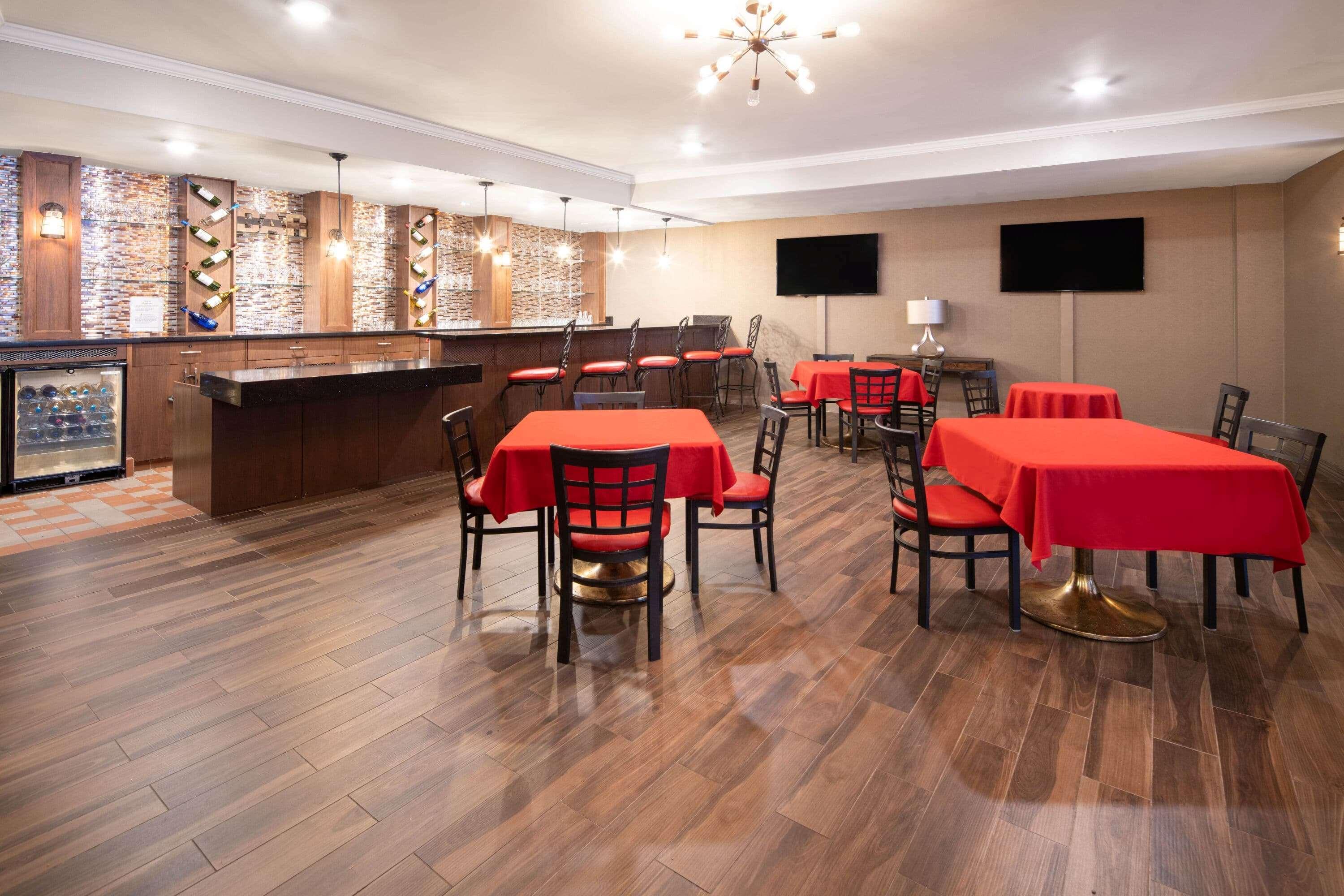 Ramada By Wyndham Burbank Airport Hotel Kültér fotó