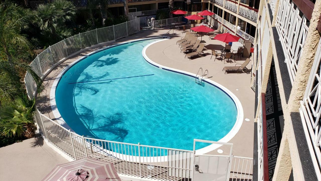Ramada By Wyndham Burbank Airport Hotel Kültér fotó